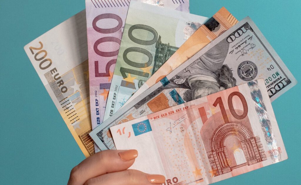 5 idées pour utiliser intelligemment vos 100 euros