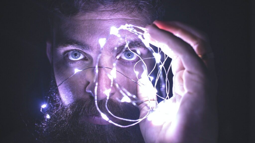Adopter un Hacker Mindset : Comment penser comme un hacker pour améliorer votre sécurité en ligne