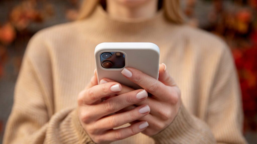 Comment envoyer un SMS anonyme depuis un iPhone ?