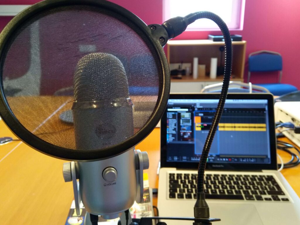 Boom mic : comment choisir le meilleur pour votre projet multimédia ?