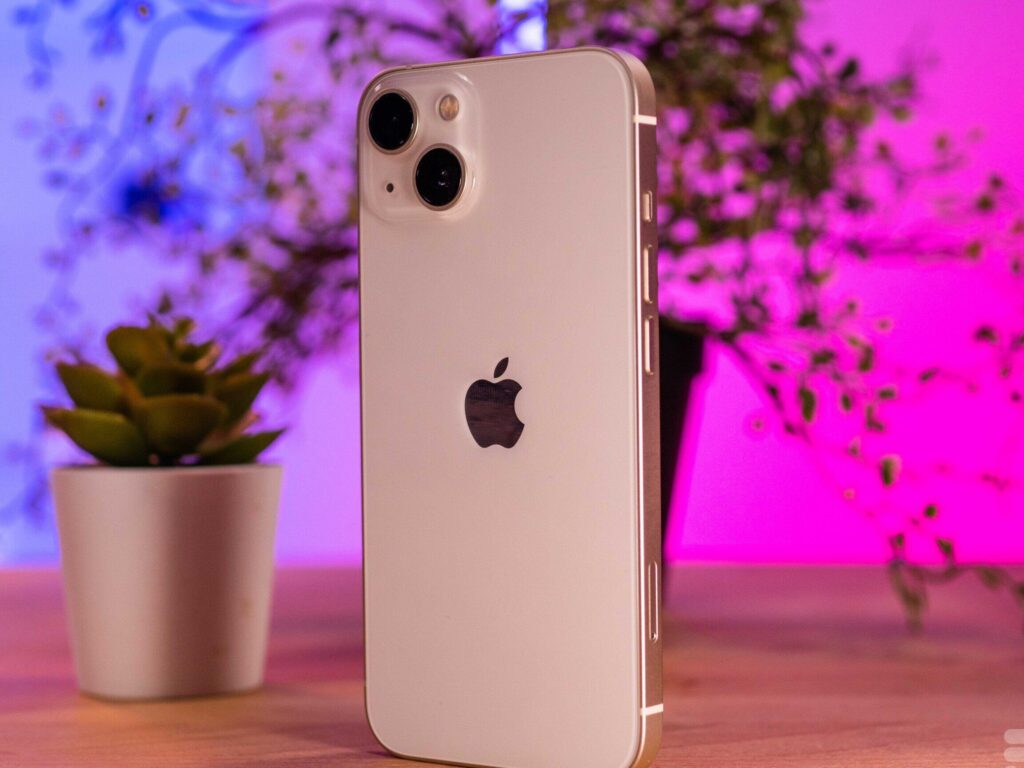 L’iPhone 8 or: est-il toujours un choix pertinent en 2023?