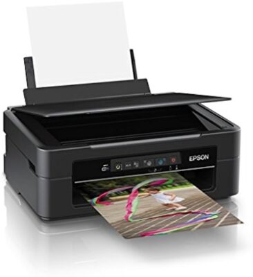 Imprimante Epson XP-2205 utilisée comme scanner et imprimante multifonction pratique pour le bureau à domicile