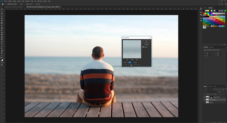 Capture d'écran sur Photoshop montrant un visage flouté avec l'effet flou gaussien