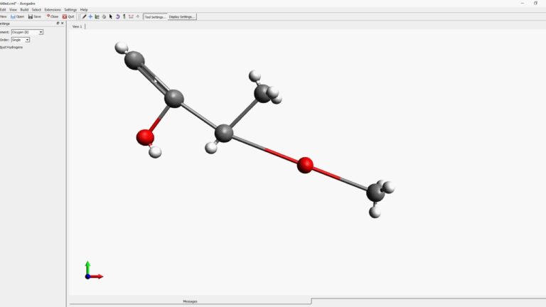 Interface principale du logiciel Avogadro avec des molécules en 3D