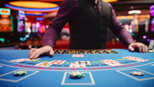 Live Dealer Blackjack truqué ? 3 signes que les casinos ne veulent pas que vous sachiez