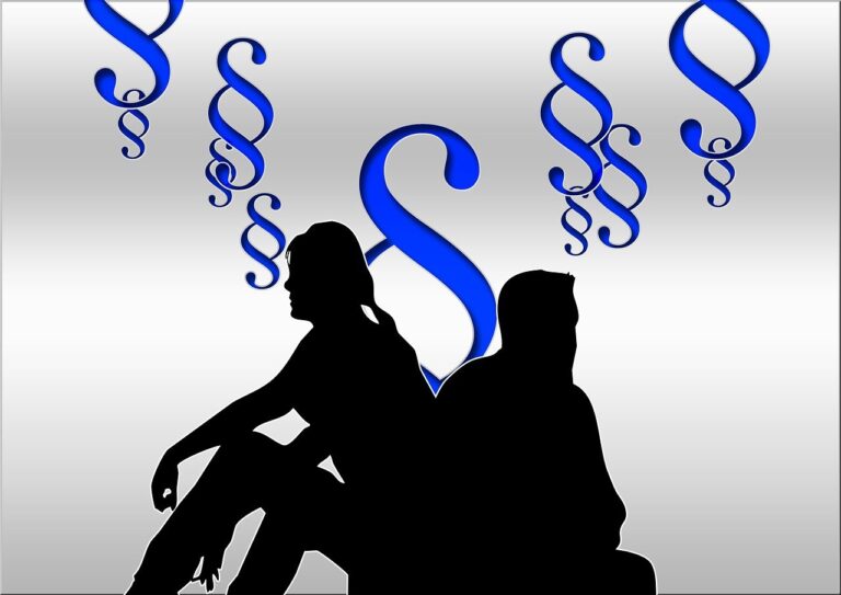 family law, divorce attorney, silhouettes, people, man, woman, paragraph, law, few, divorce, divorce law, separation, dish, before, marriage-like, relationship, dispute, entertains, pension adjustment, attorney, divorce, divorce, divorce, divorce, divorce