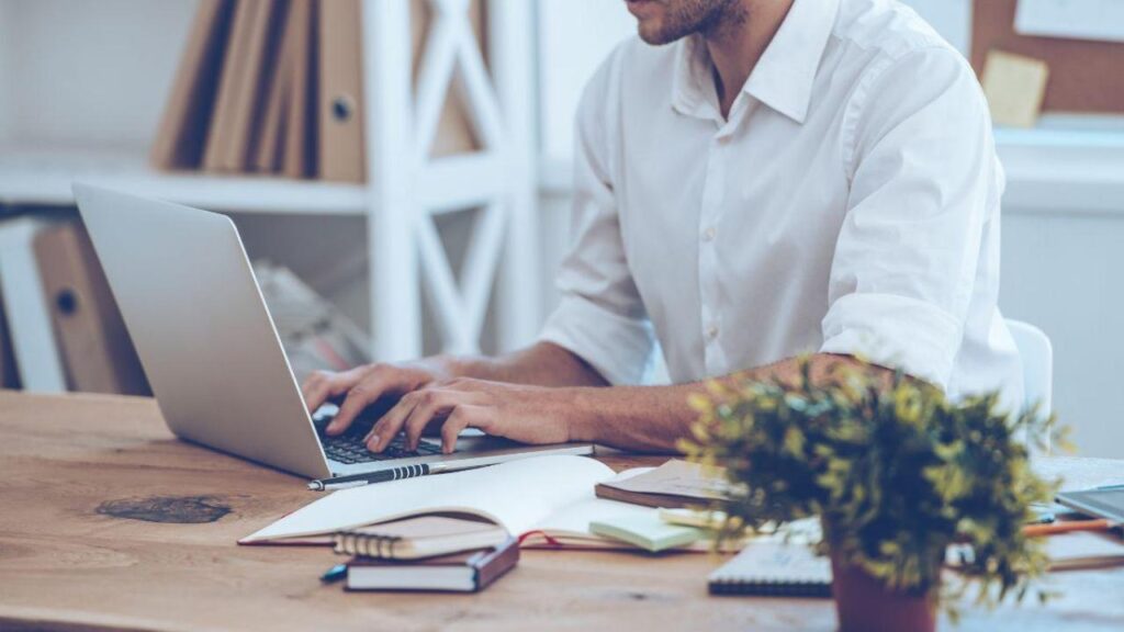 Community manager : quelles compétences et quelles missions au quotidien ?