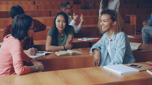 Apprendre une langue étrangère à l’université : stratégie pour débutants